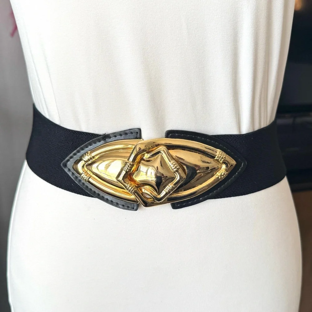 Vintage Black and Gold Front Lock Stretch Belt